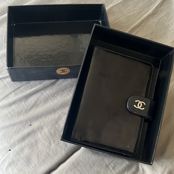 Chanel Schedule book/ Notebook - Picture 7 of 8